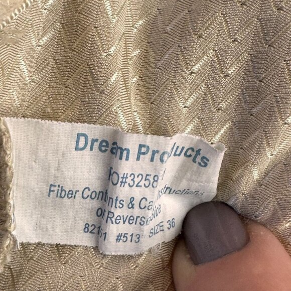 Vintage Bras Lingerie Womens 36 Front Hook Closure Stretch Fabric Nylon Set of 3 - Picture 6 of 8